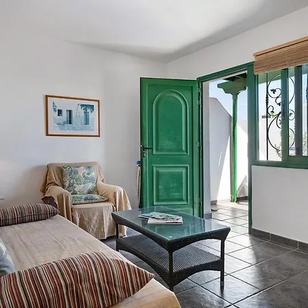 Апартаменти Jardin Del Sol 26 *